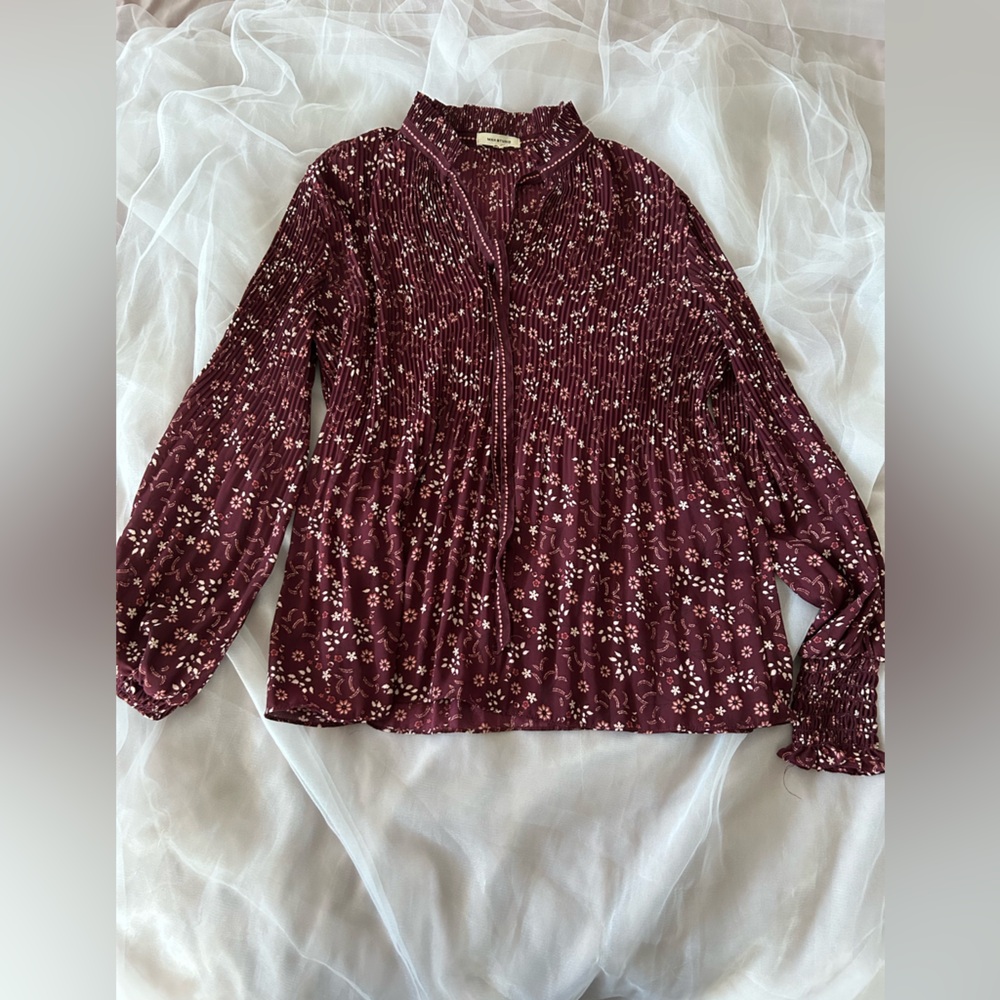 Max studio pleated top